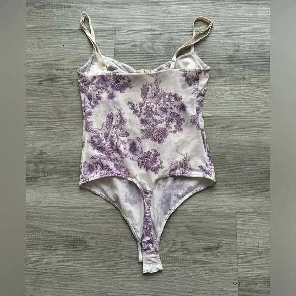 Intimately free people bodysuit Sz S very sexy and delicate - Picture 3 of 3